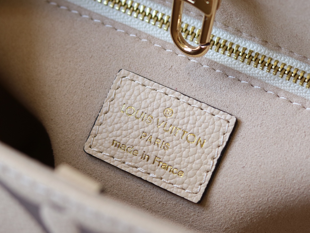 Louis Vuitton Onthego Small Tote Bag in Monogram Empreinte Leather - Image 9