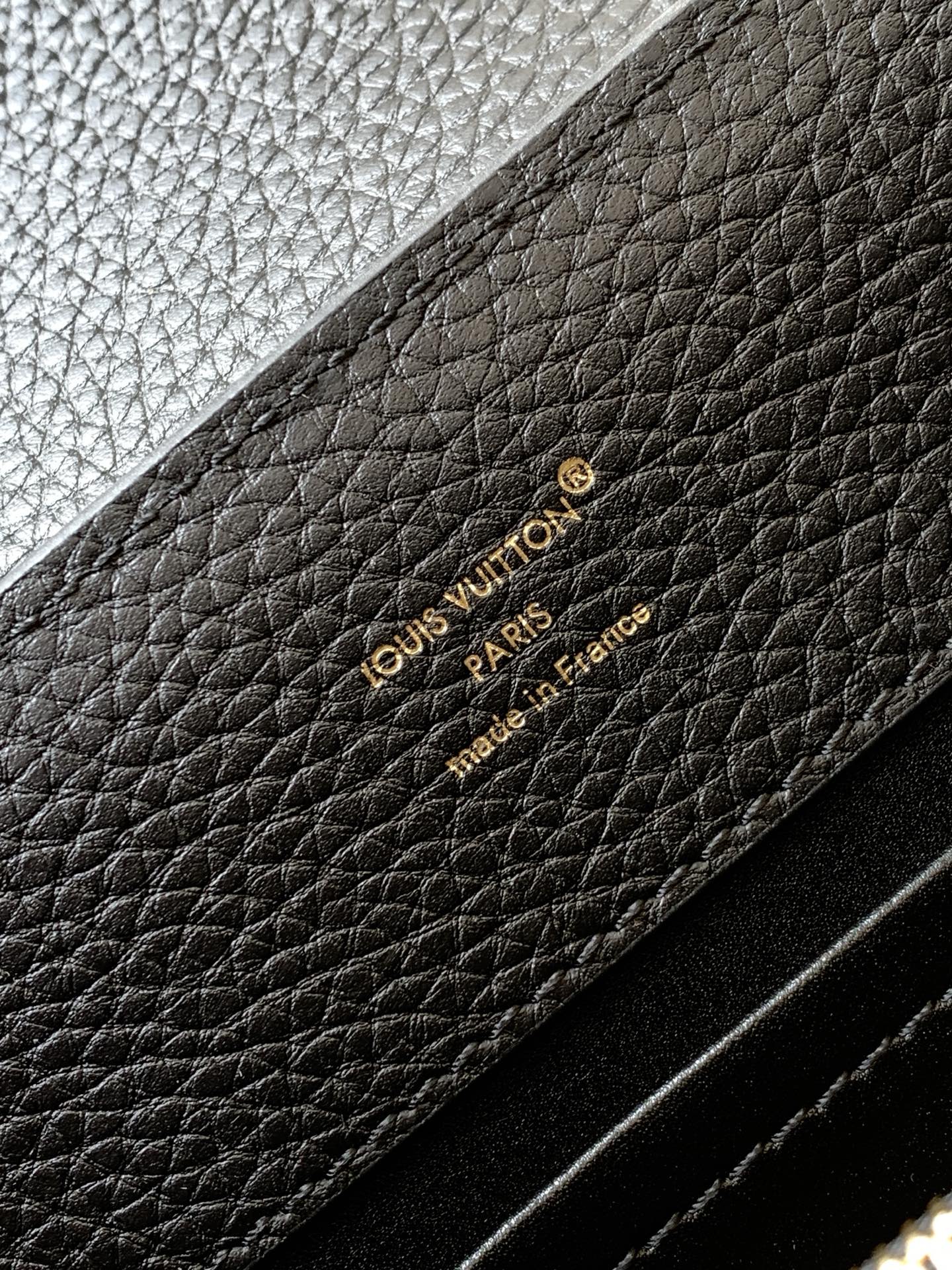 Louis Vuitton Capucines BB Handbag M24728 in Black - Image 9