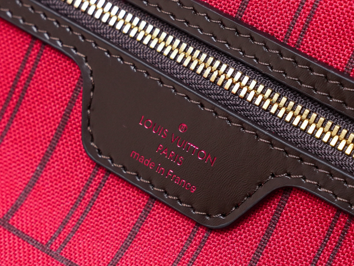 Louis Vuitton Neverfull Large Tote Bag in Damier Ebene - Image 9