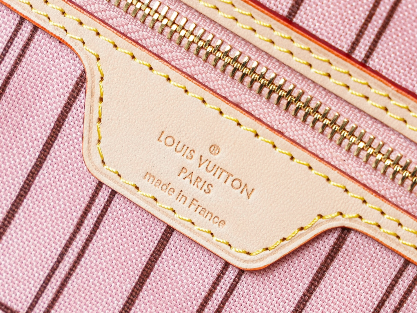Louis Vuitton Neverfull Large Tote Bag M50365 in Monogram Canvas - Image 9