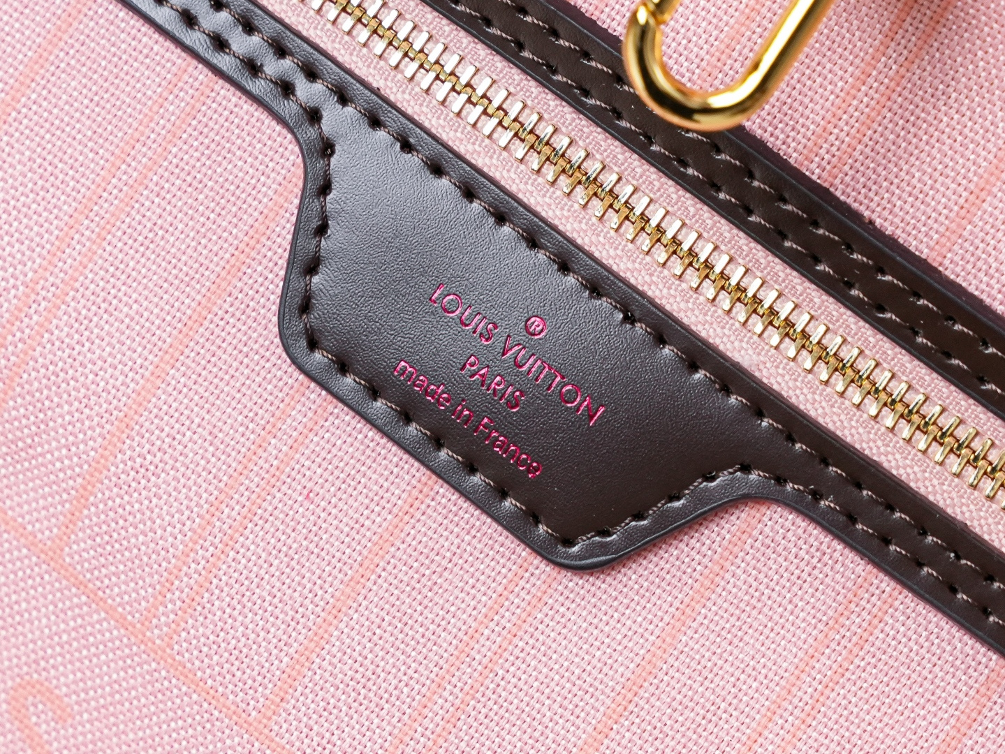 Louis Vuitton Neverfull Large Tote Bag in Damier Ebene - Image 9