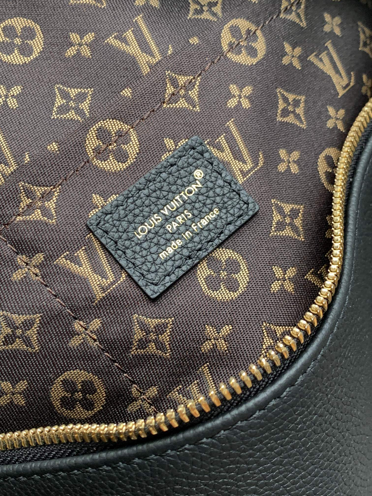Louis Vuitton Keepall Express Travel Bag - Image 9