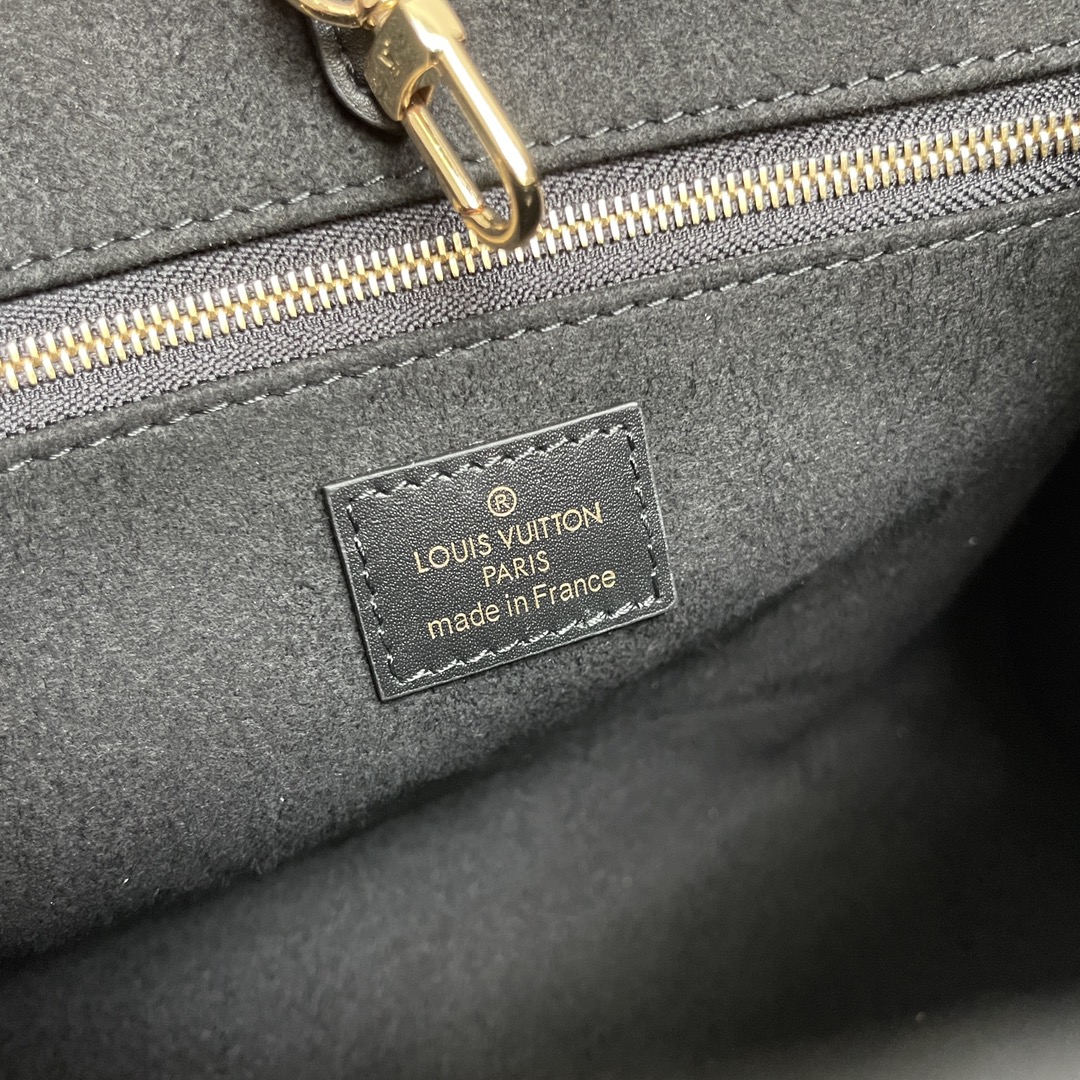 Louis Vuitton OnTheGo Tote in Monogram-Embossed Leather - Image 9