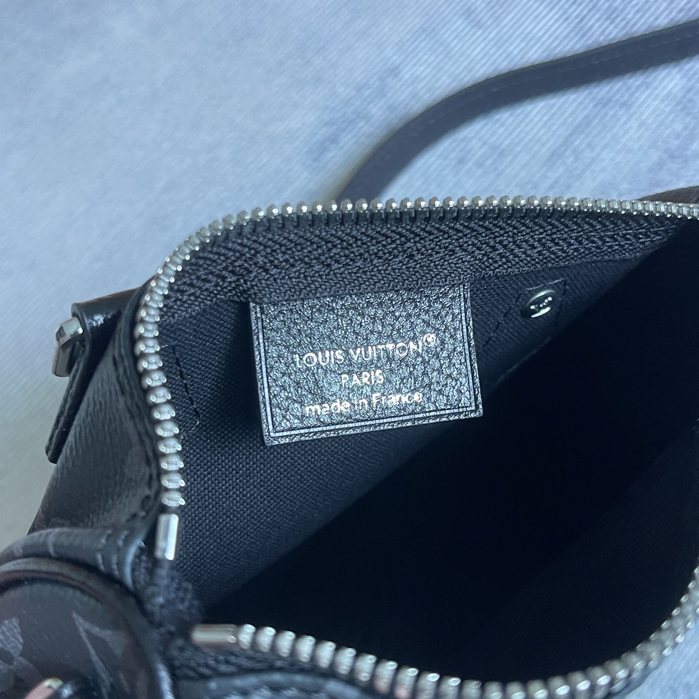 Louis Vuitton Nano Speedy Monogram Eclipse Handbag M26573 - Image 9
