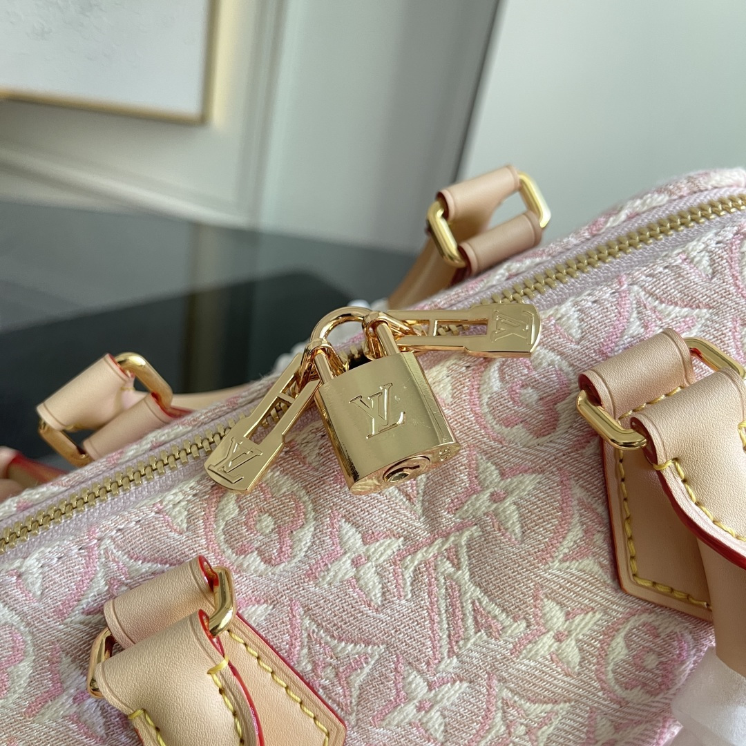 Louis Vuitton Speedy Bandoulière 20 Handbag in Pink Monogram Emblème Canvas - Image 9