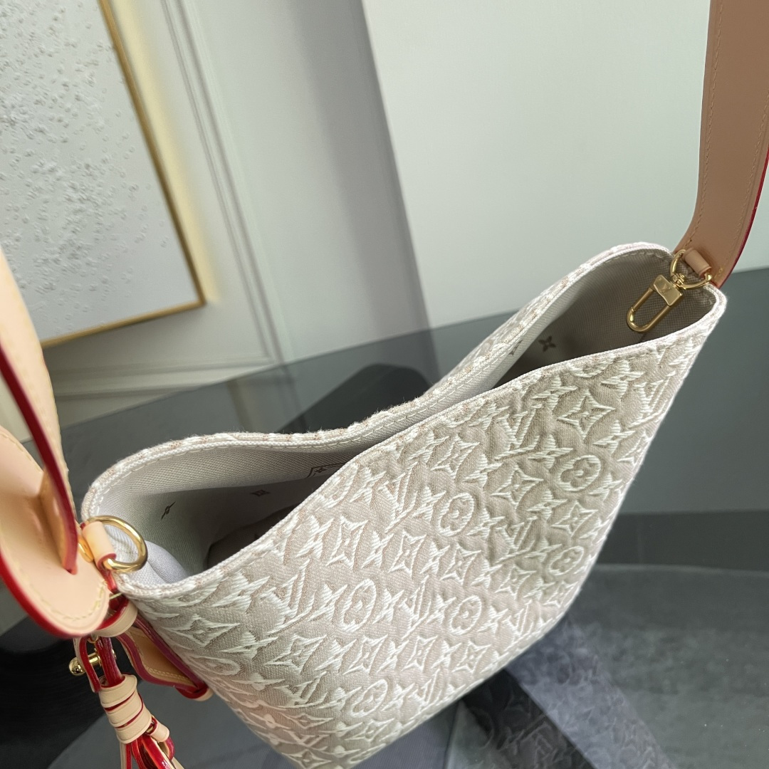 Louis Vuitton All In BB Jacquard Handbag - Image 9
