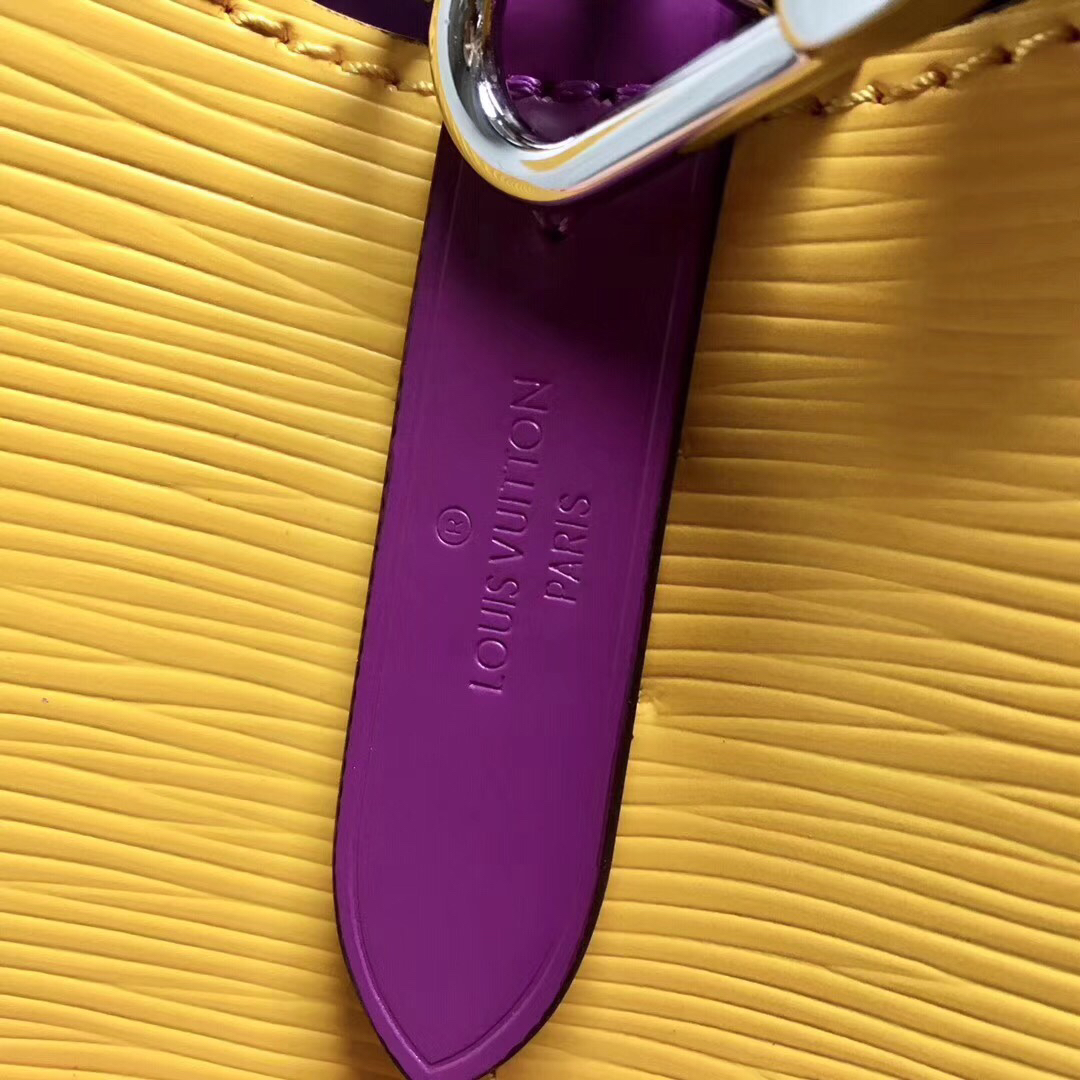 Louis Vuitton NéoNoé BB Bucket Bag - Image 9