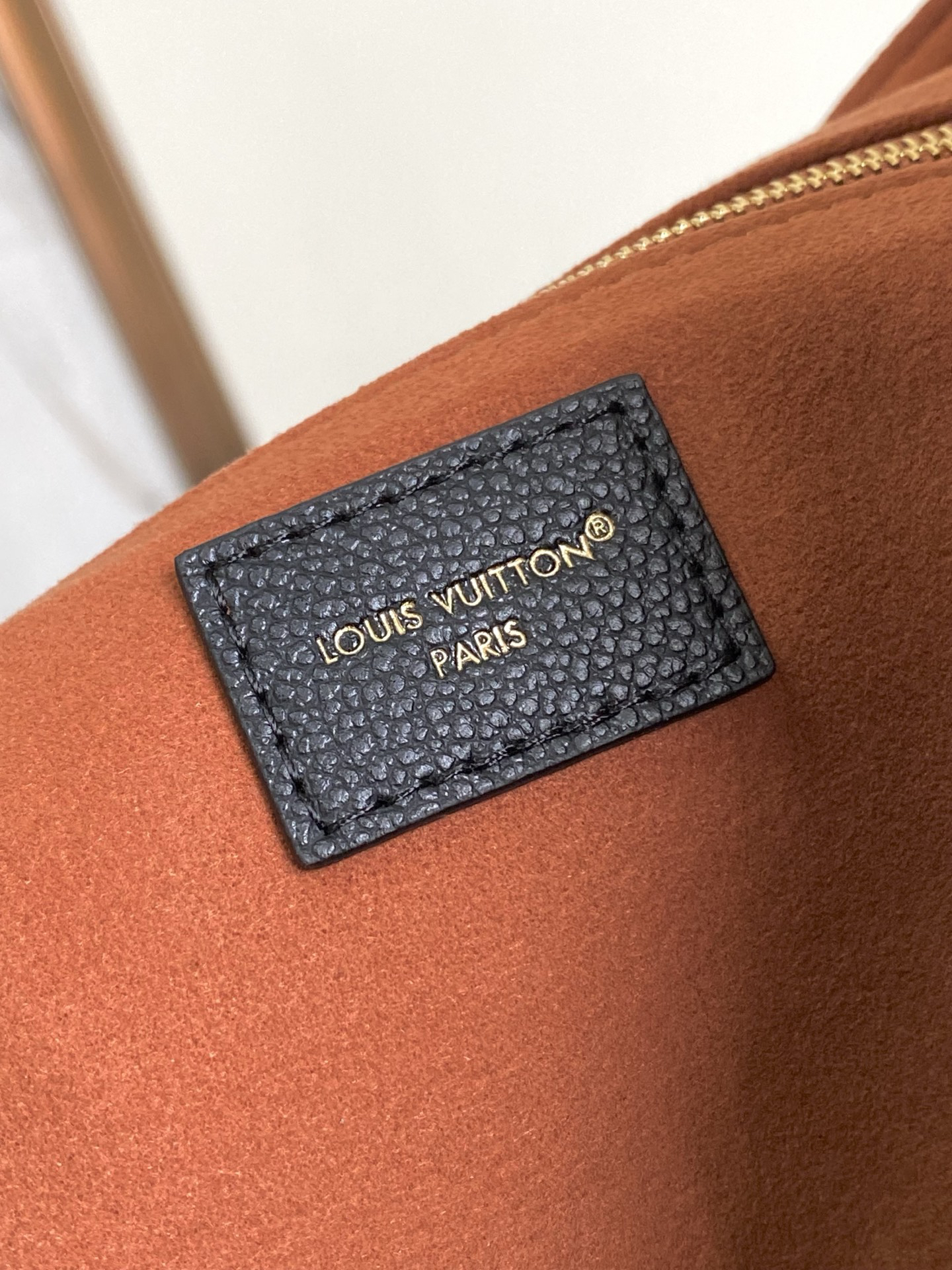 Louis Vuitton Anytime Medium Crossbody Bag in Black Monogram Empreinte Leather - Image 9
