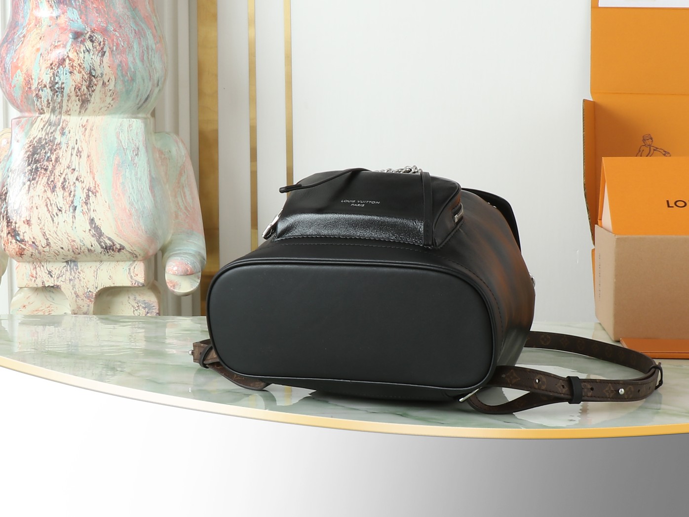 Louis Vuitton Montsouris Small Leather Backpack - Image 9