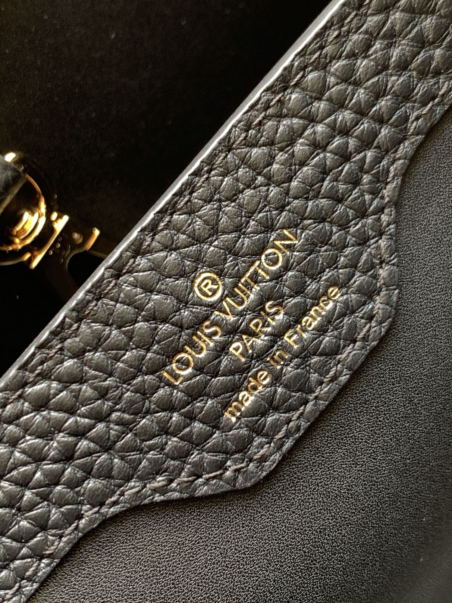 Louis Vuitton Capucines BB Handbag N85830 - Image 9