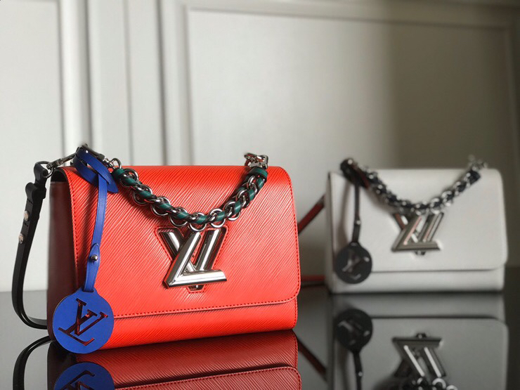 Louis Vuitton Twist Medium Crossbody Bag in Red Epi Leather - Image 9