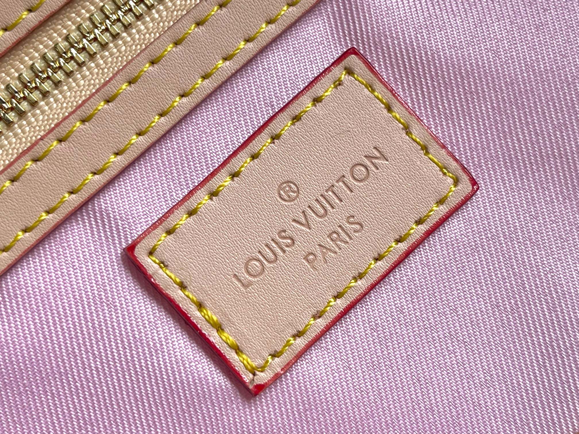 Louis Vuitton Keepall 45 Travel Bag - Image 9