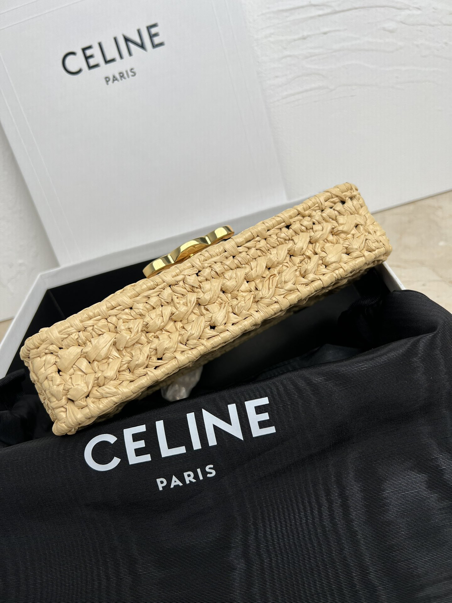Celine TRIOMPHE Summer Limited-Edition Woven Chain Shoulder Bag - Image 9