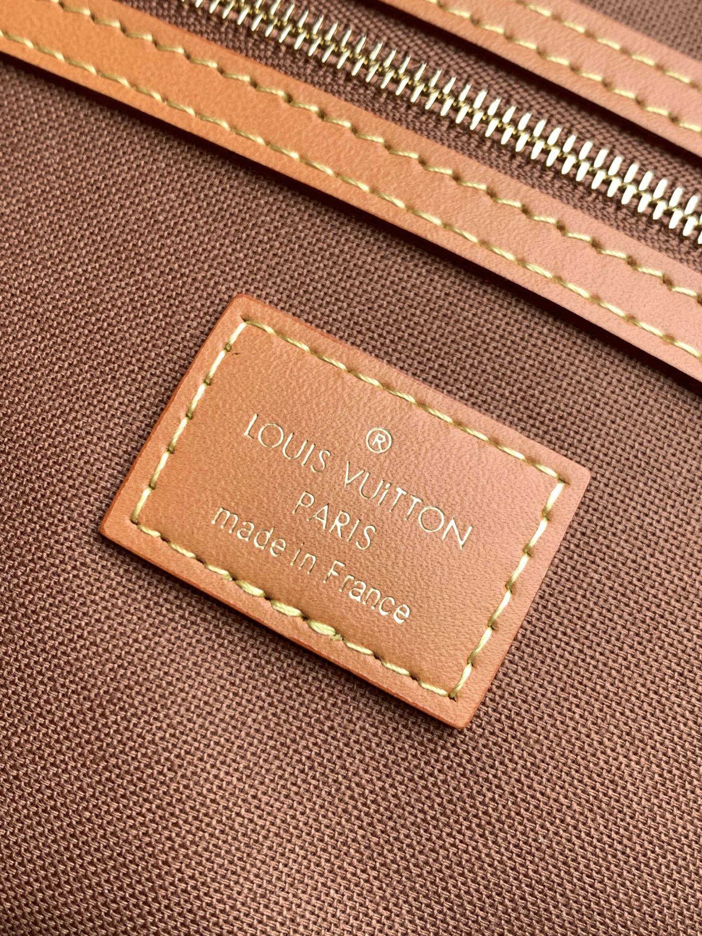 M26931 Mètis Monogram Canvas Shoulder Bag - Image 9
