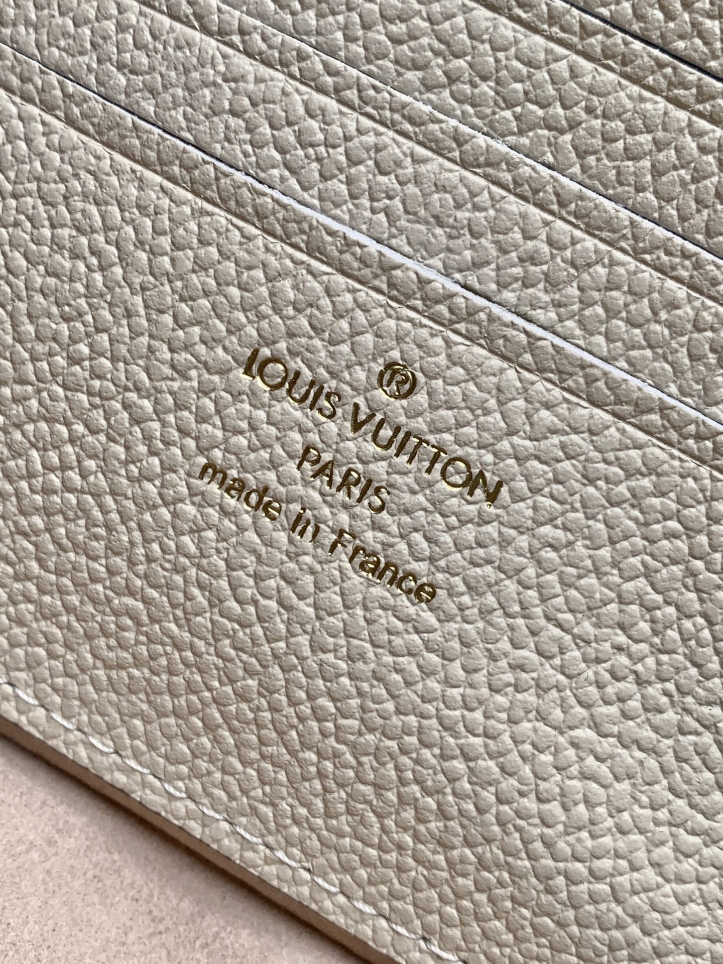 Louis Vuitton Wallet On Chain Ivy in Monogram Empreinte Leather - Image 9