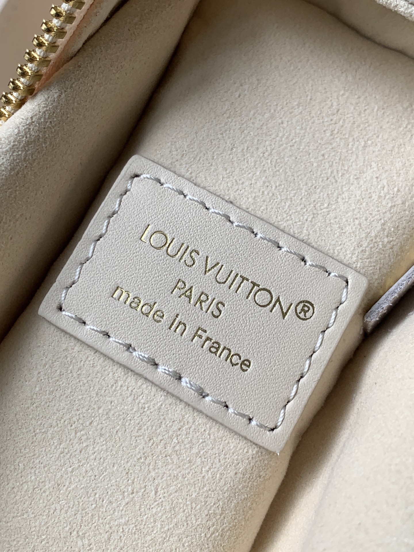 Louis Vuitton Side Trunk Medium Handbag M27438 - Image 9