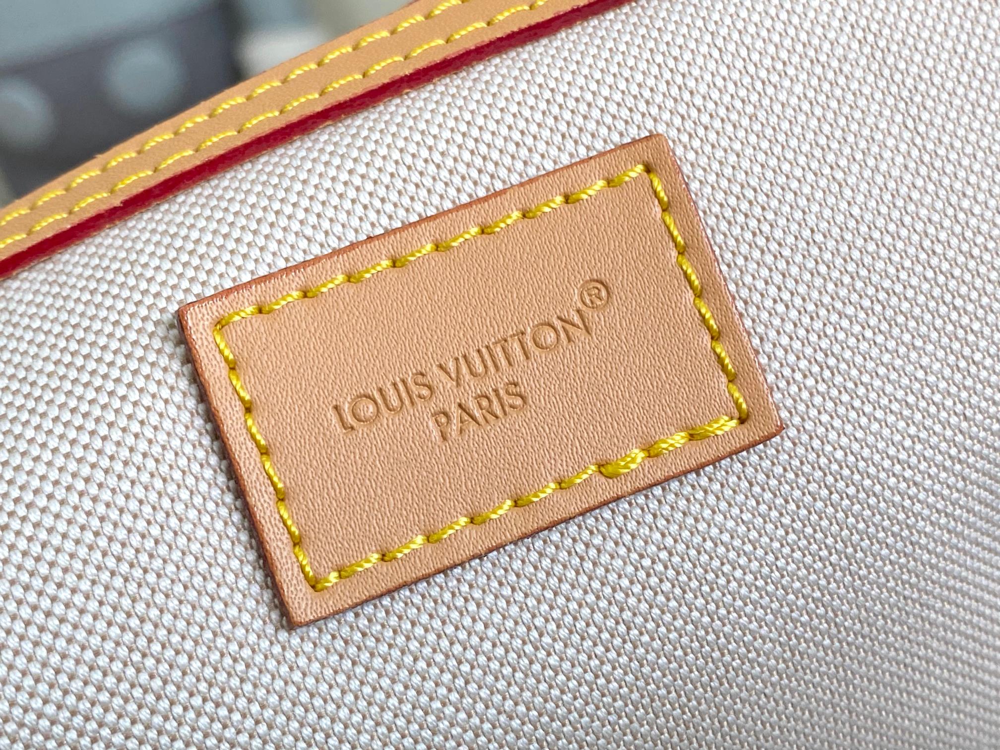 Louis Vuitton Keepall Bandoulière 45 Travel Bag - Image 9