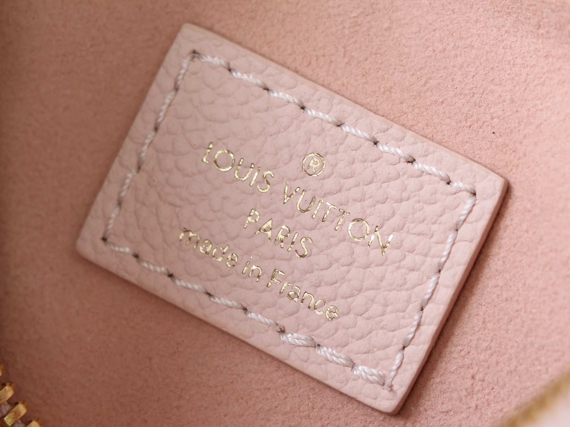Louis Vuitton Nano Speedy Handbag - Image 9