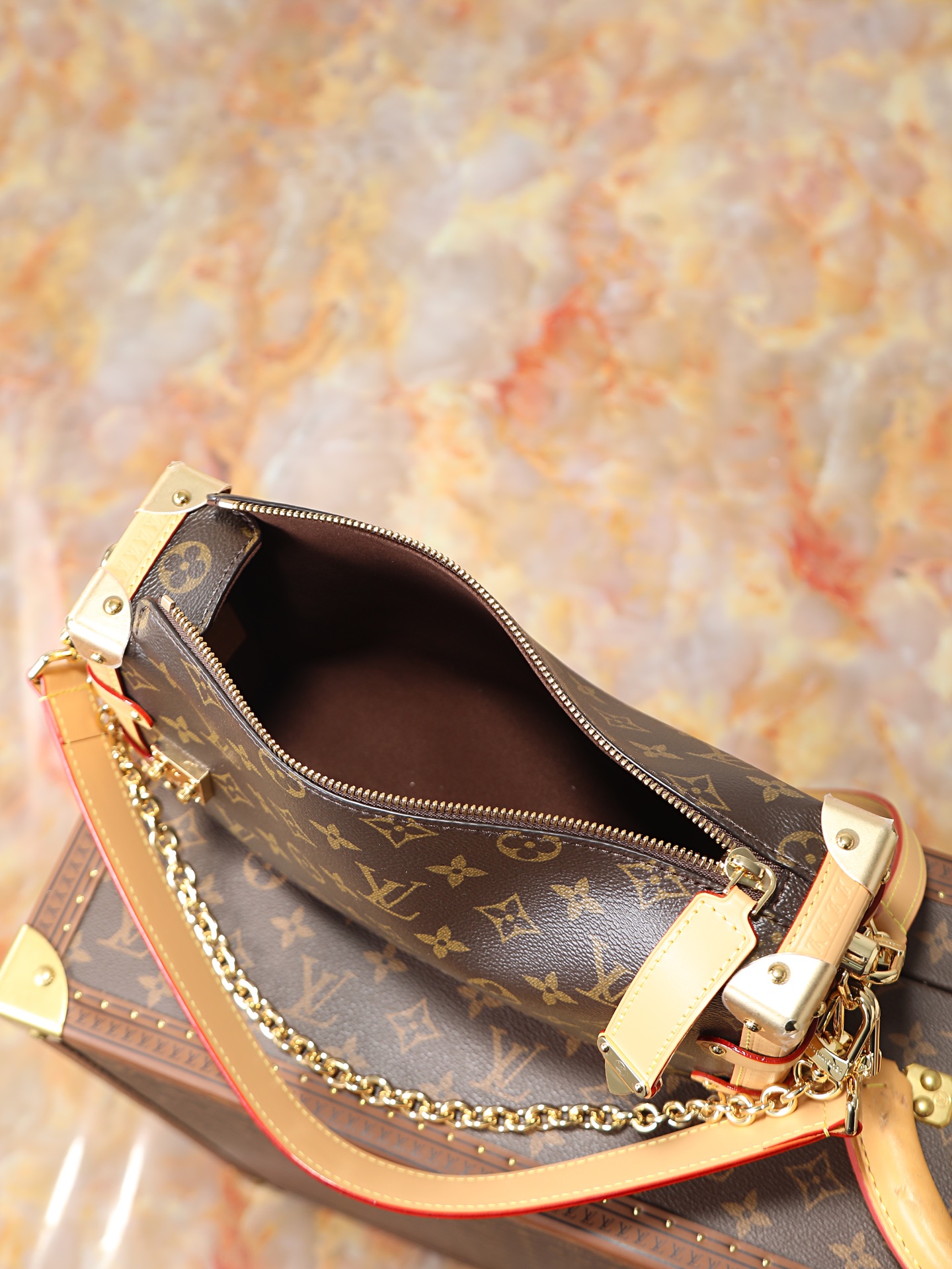 Louis Vuitton Side Trunk East West Bag in Monogram Eclipse Canvas, M28385 - Image 9