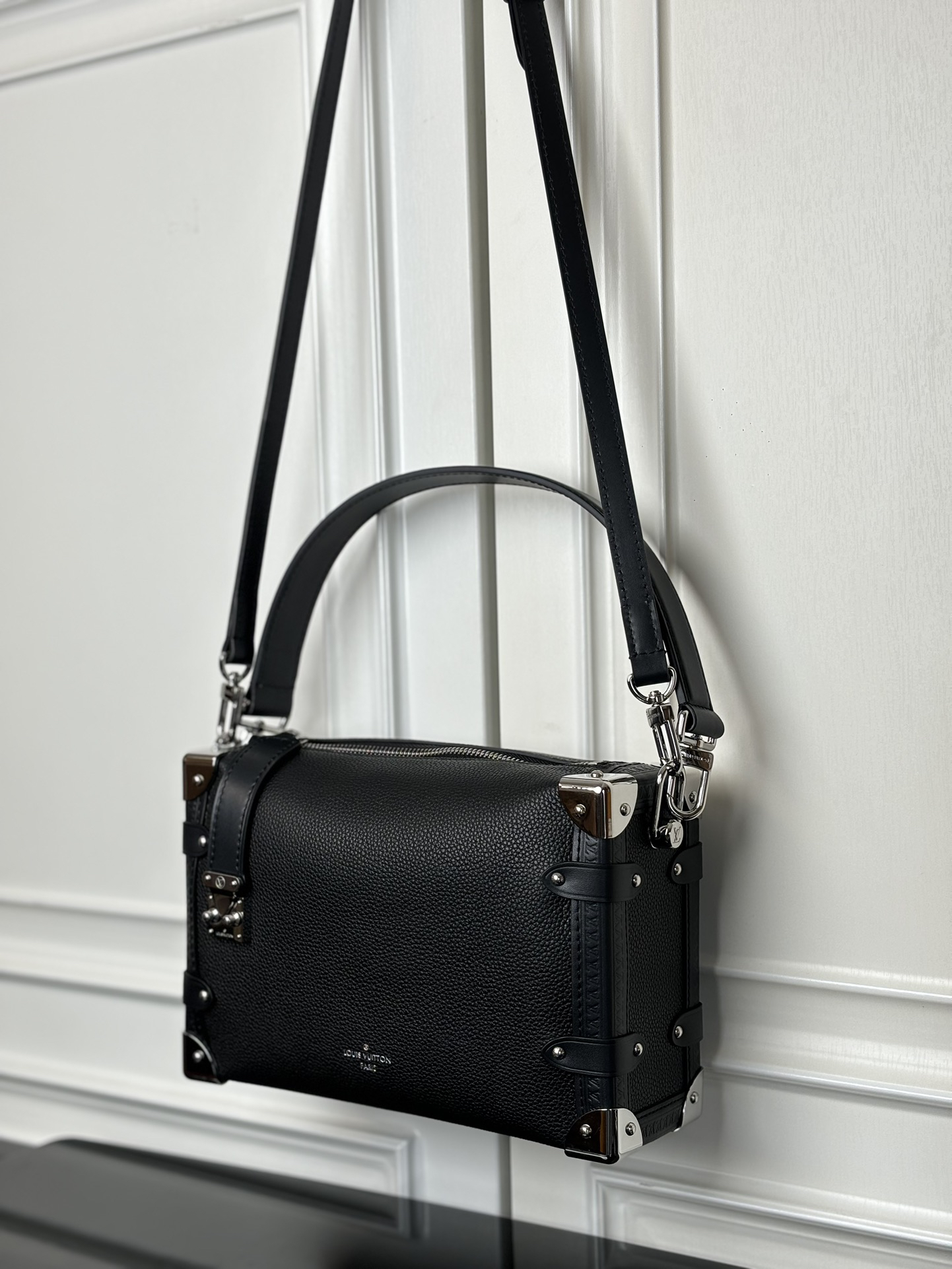Louis Vuitton Side Trunk Medium Leather Crossbody Bag in Black - Image 9
