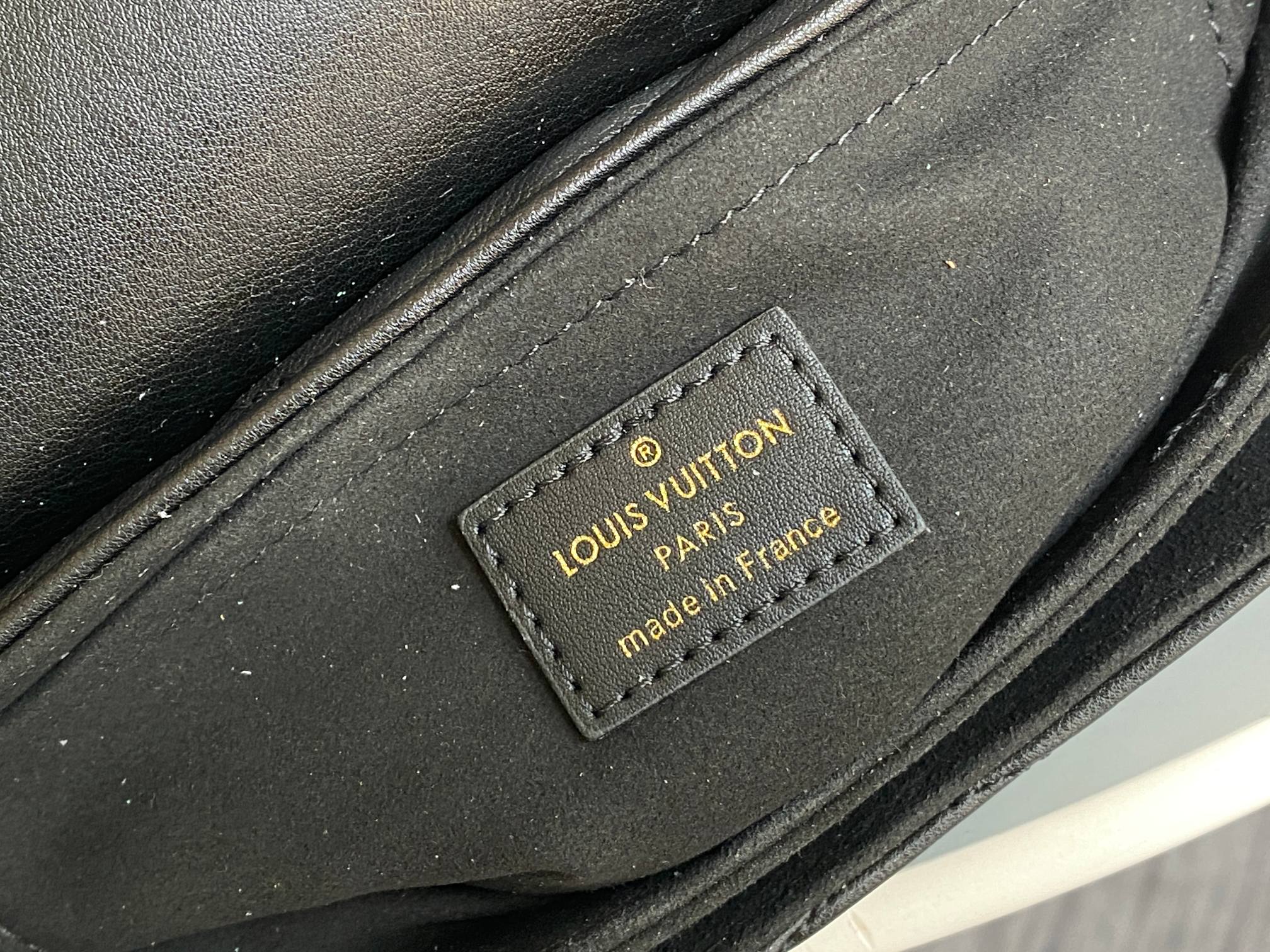 Louis Vuitton New Wave Small Chain Crossbody Bag - Image 9