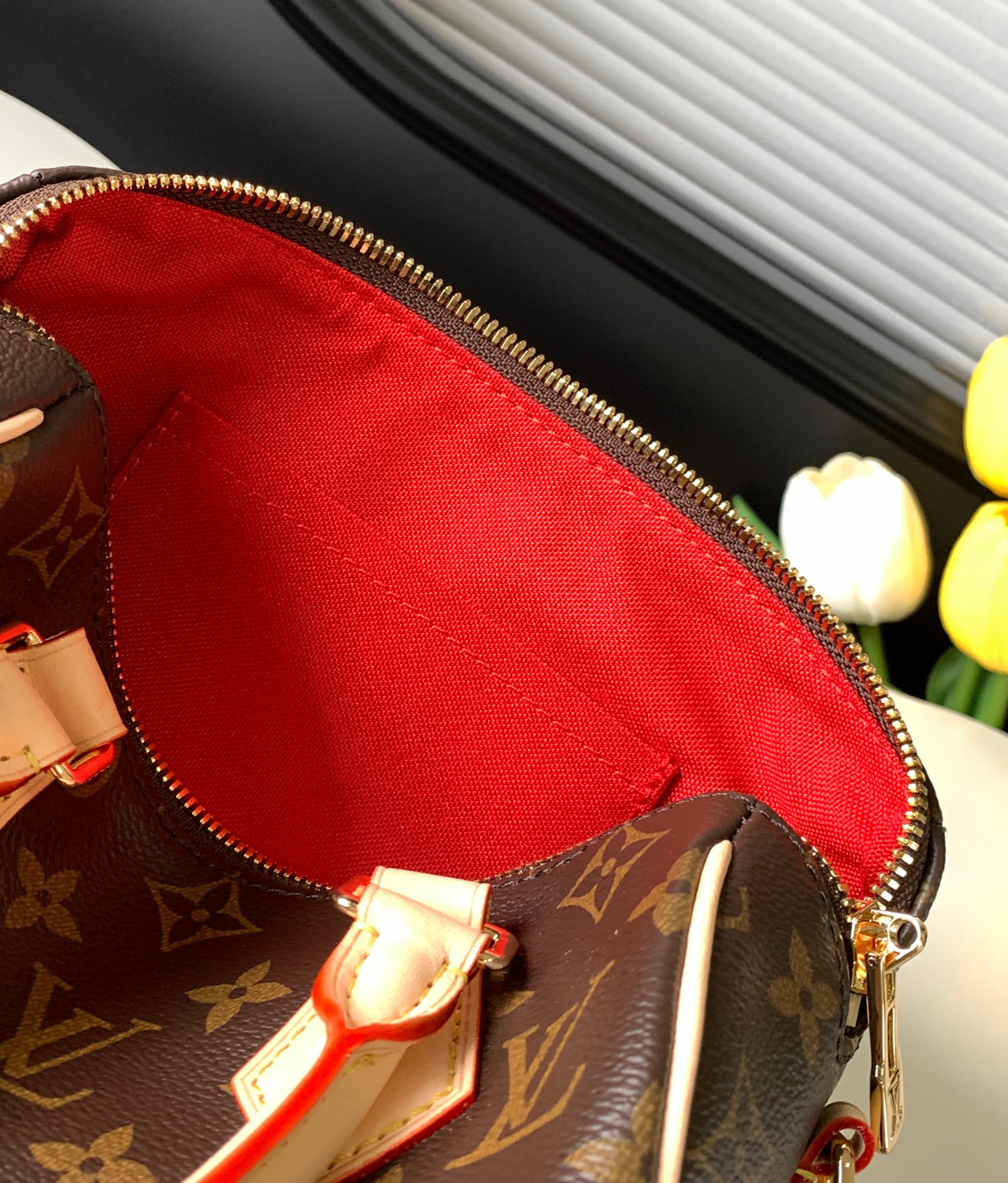 Louis Vuitton Speedy Bandoulière 20 Monogram Handbag - Image 9
