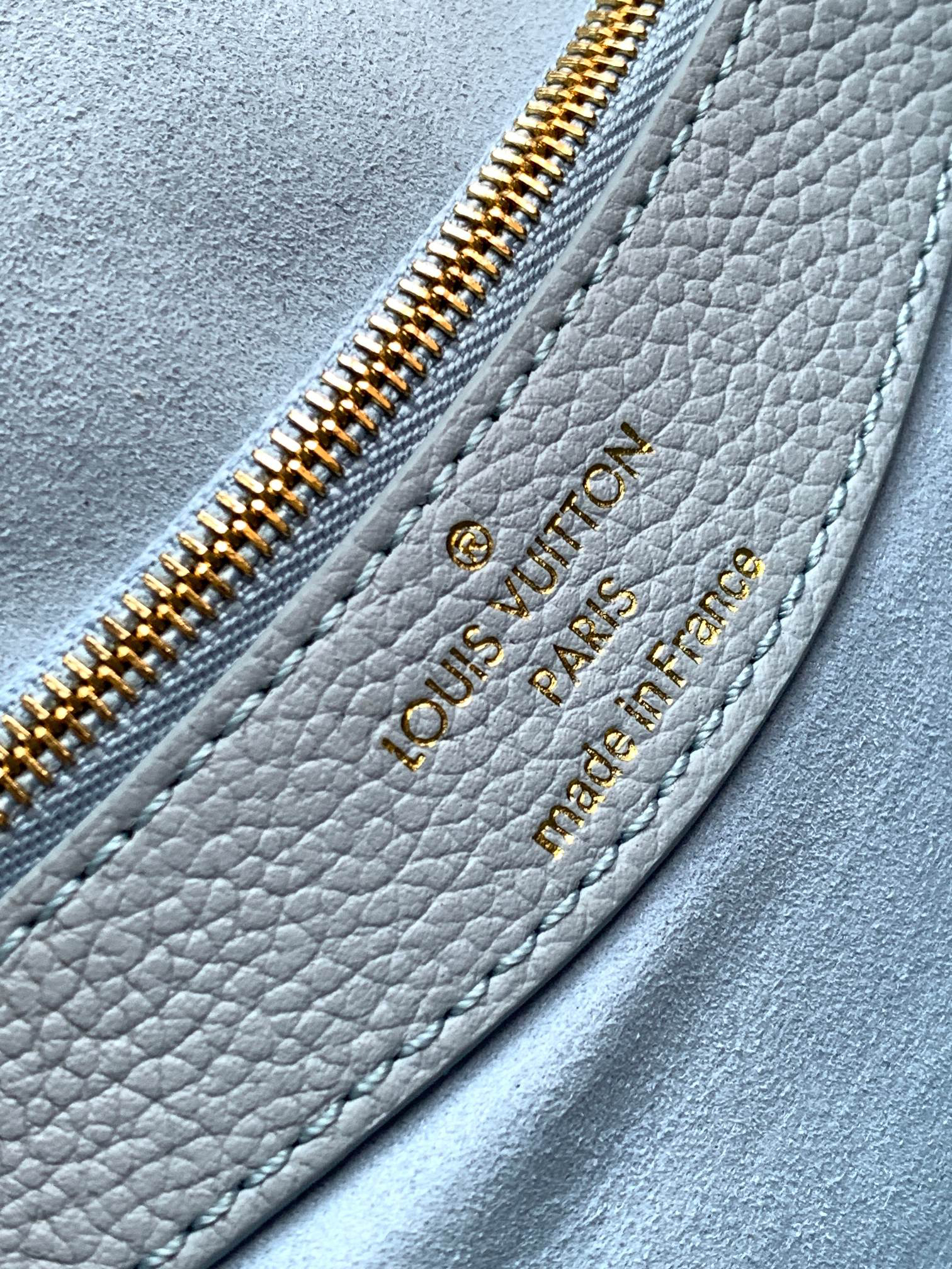 Louis Vuitton Diane Shoulder Bag in Monogram Empreinte Leather - Image 9