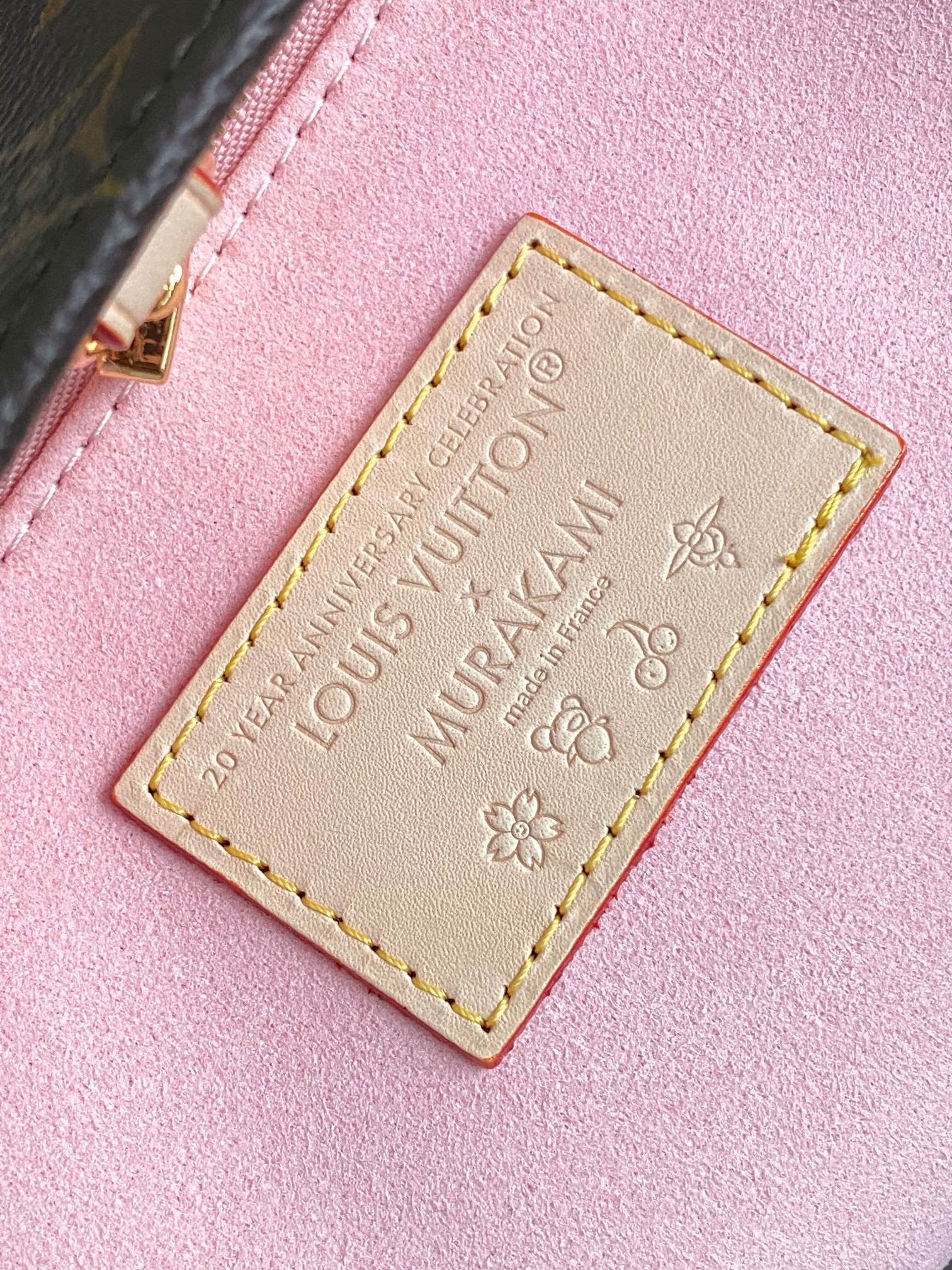 Louis Vuitton OnTheGo Small Shoulder Bag with Cherry Blossom Monogram, M13269 - Image 9