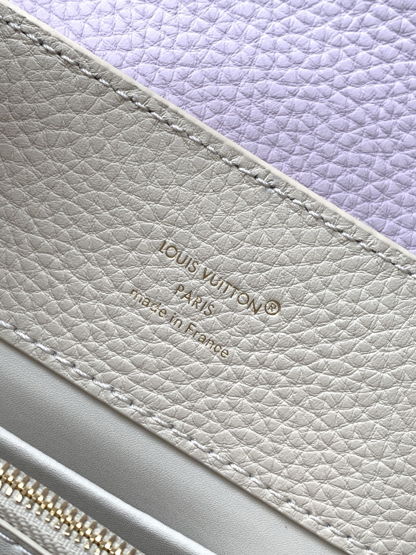 Louis Vuitton Capucines BB Handbag in Taurillon Leather - Image 9