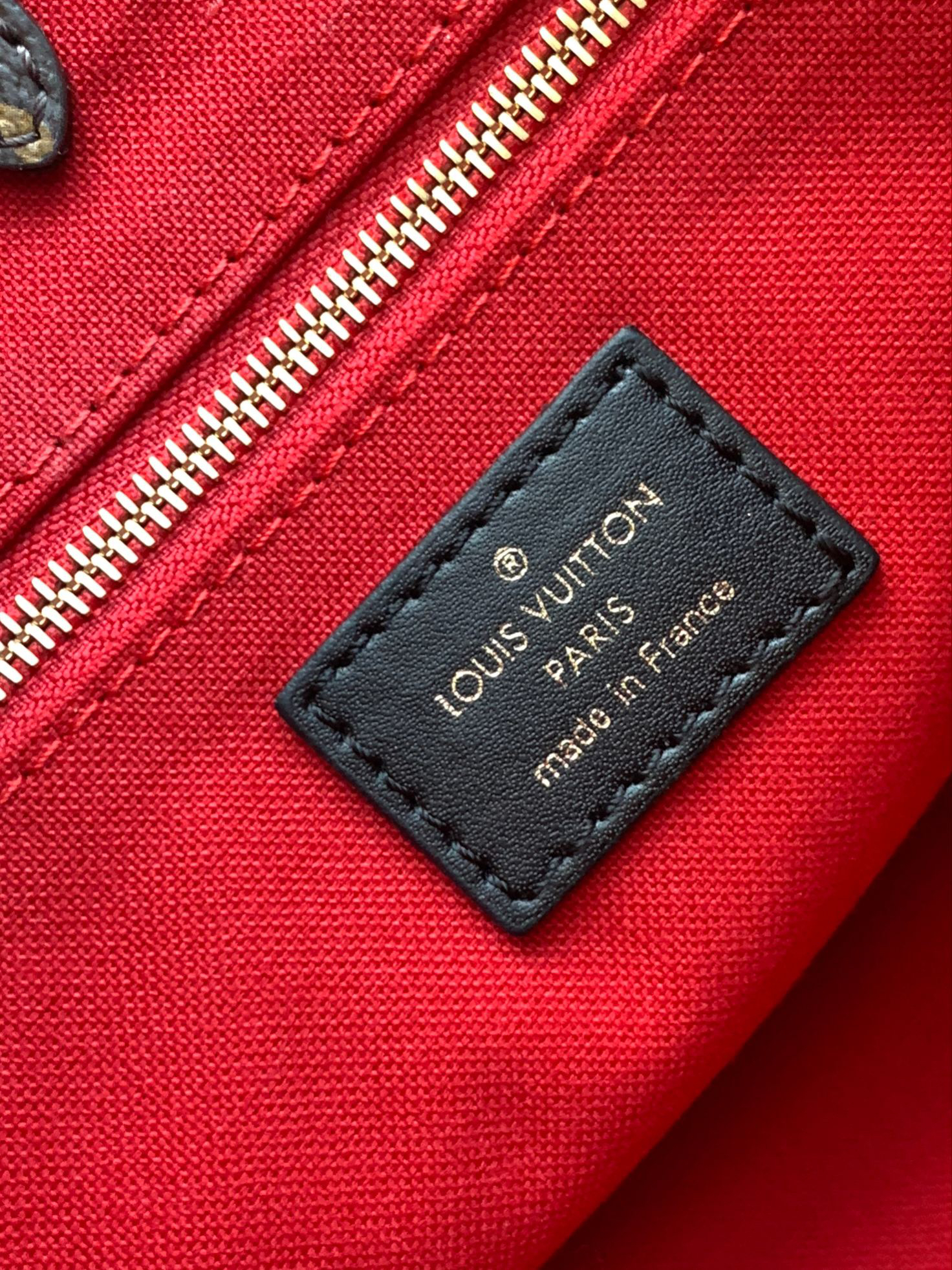 Louis Vuitton OnTheGo PM Monogram Reverse Canvas Tote Bag - Image 9
