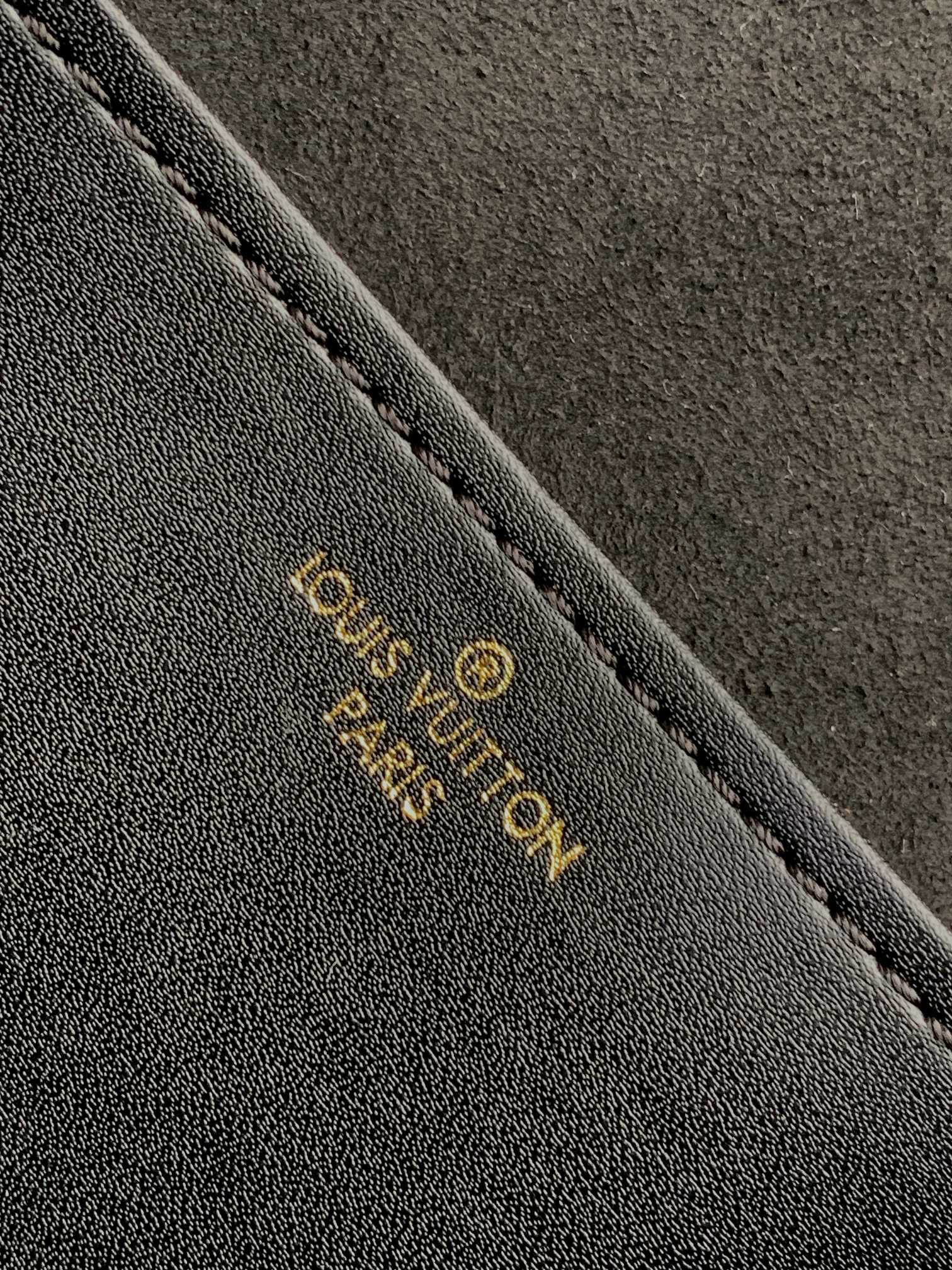 Louis Vuitton Tilsitt Monogram Canvas Crossbody Handbag M46548 - Image 9