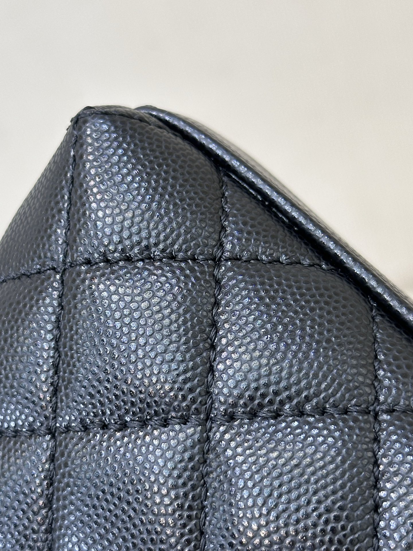 Chanel Coco Handle Classic Top-Handle Bag, 30 cm - Image 9
