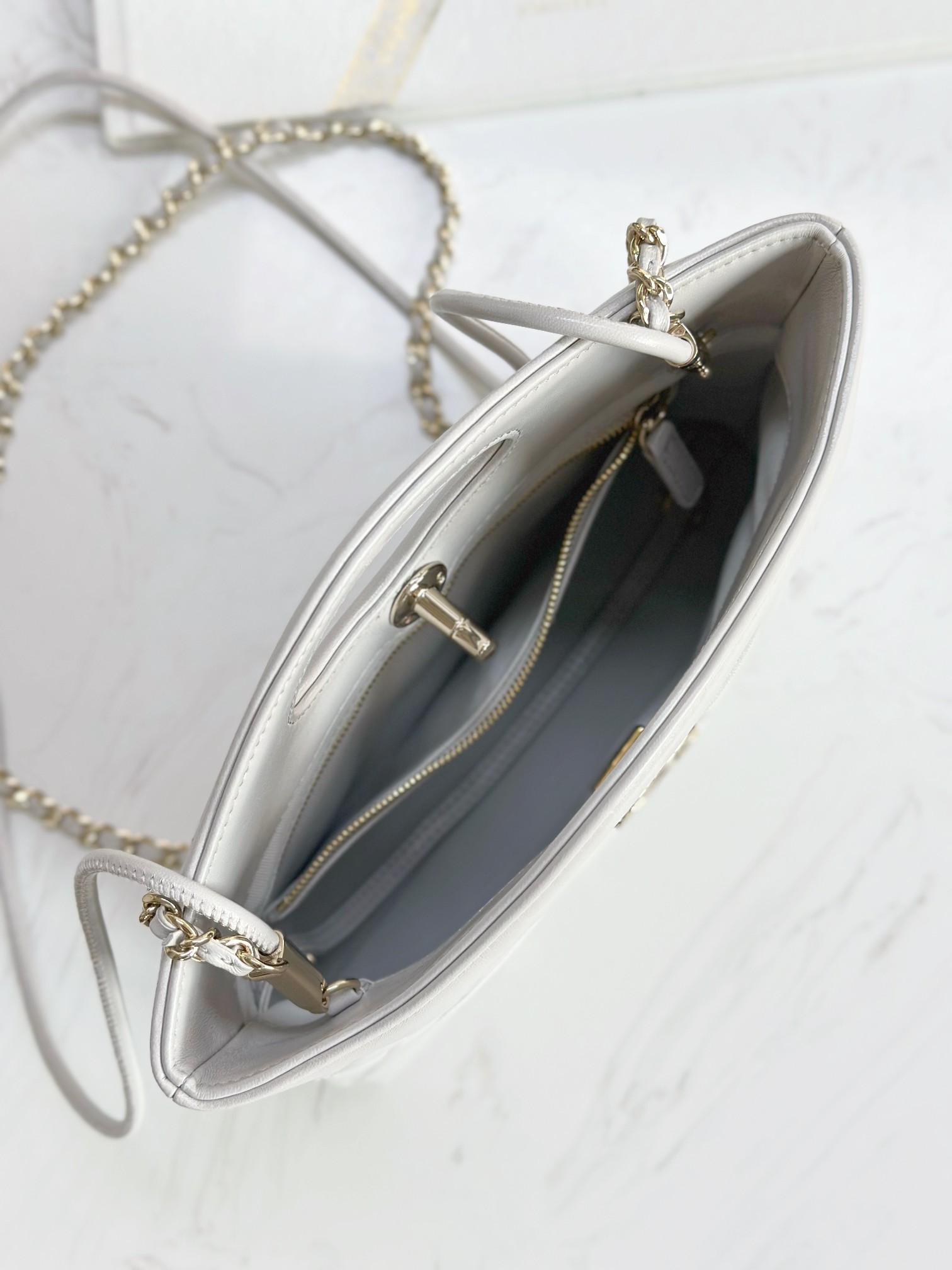 Chanel 31 Mini Bag in Lambskin - Image 9