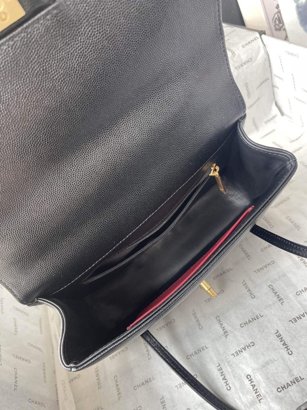 Chanel 26C Small Flap Shoulder Bag AS6130 - Image 9