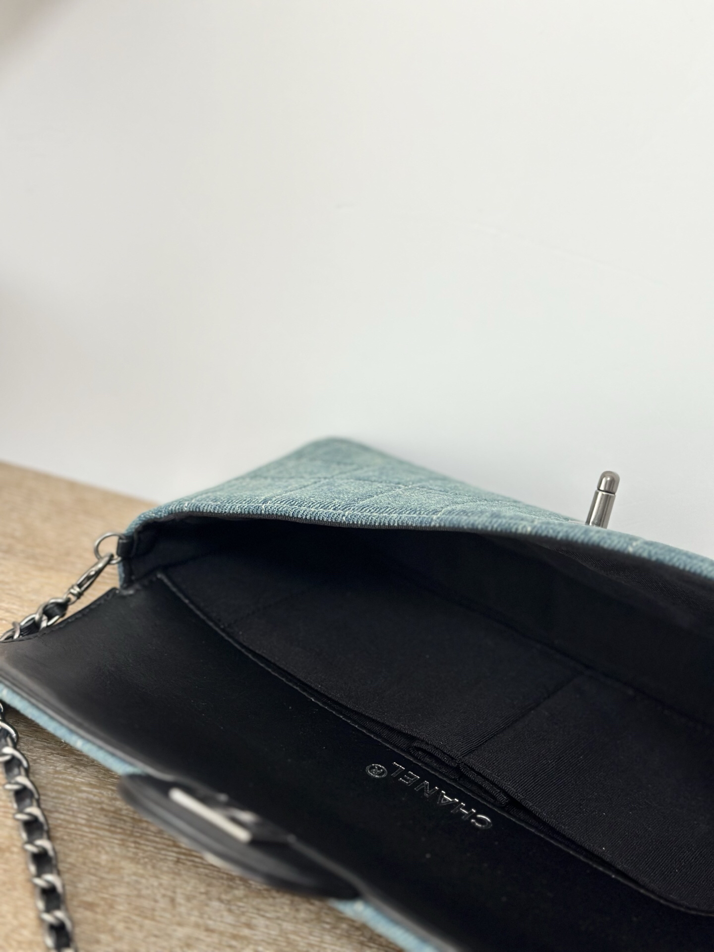 Chanel Vintage Quilted Lambskin Underarm Bag - Image 9