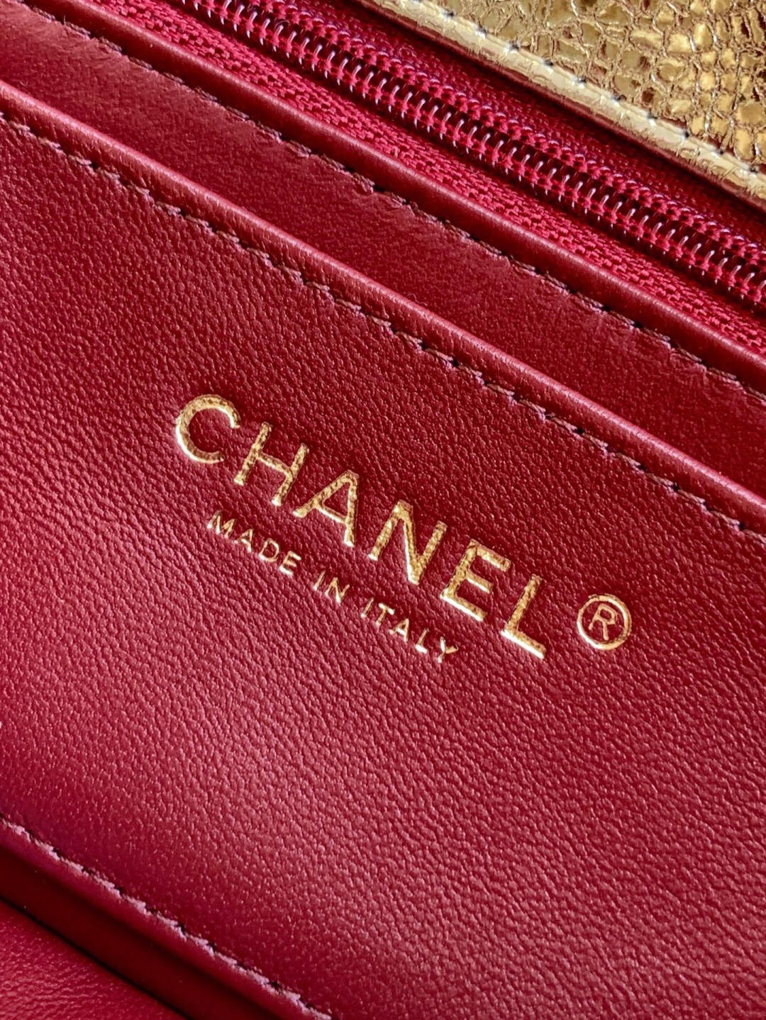 OHANEL 26 Series AS6044 Champagne Gold Quilted Clutch Bag - Image 9
