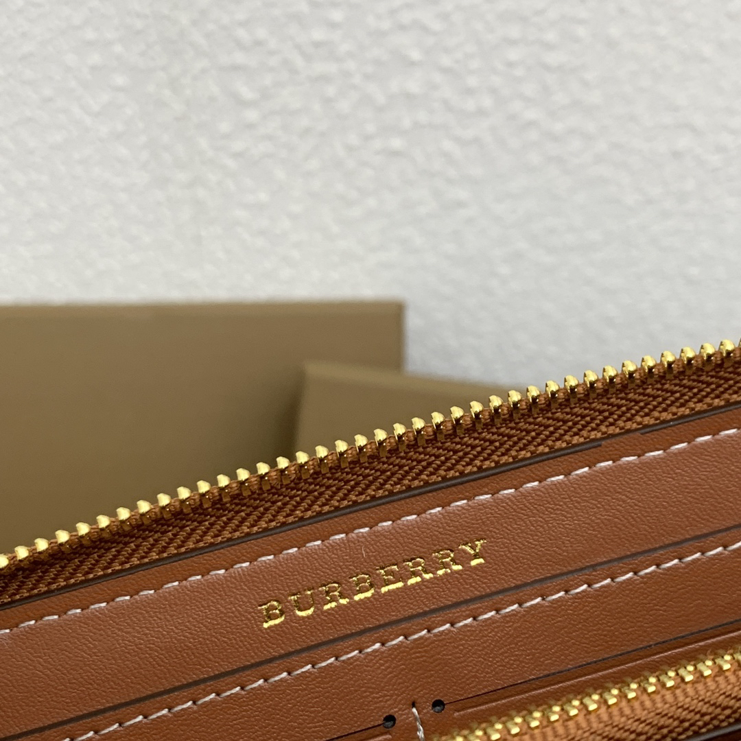 Burberry Check-Pattern Full-Zip Wallet - Image 9