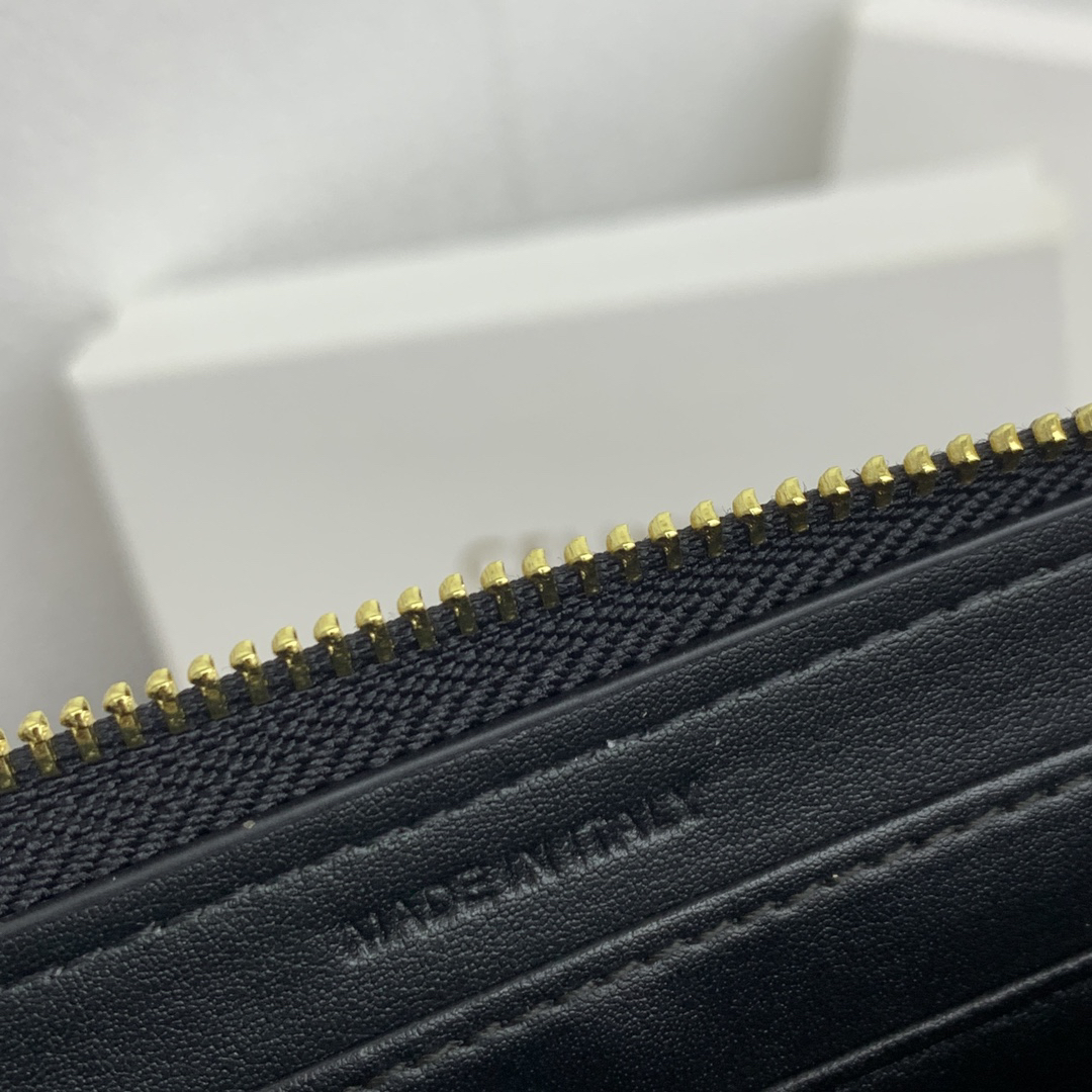 Celine Triomphe Canvas Large C Charm Zip Wallet - Image 9