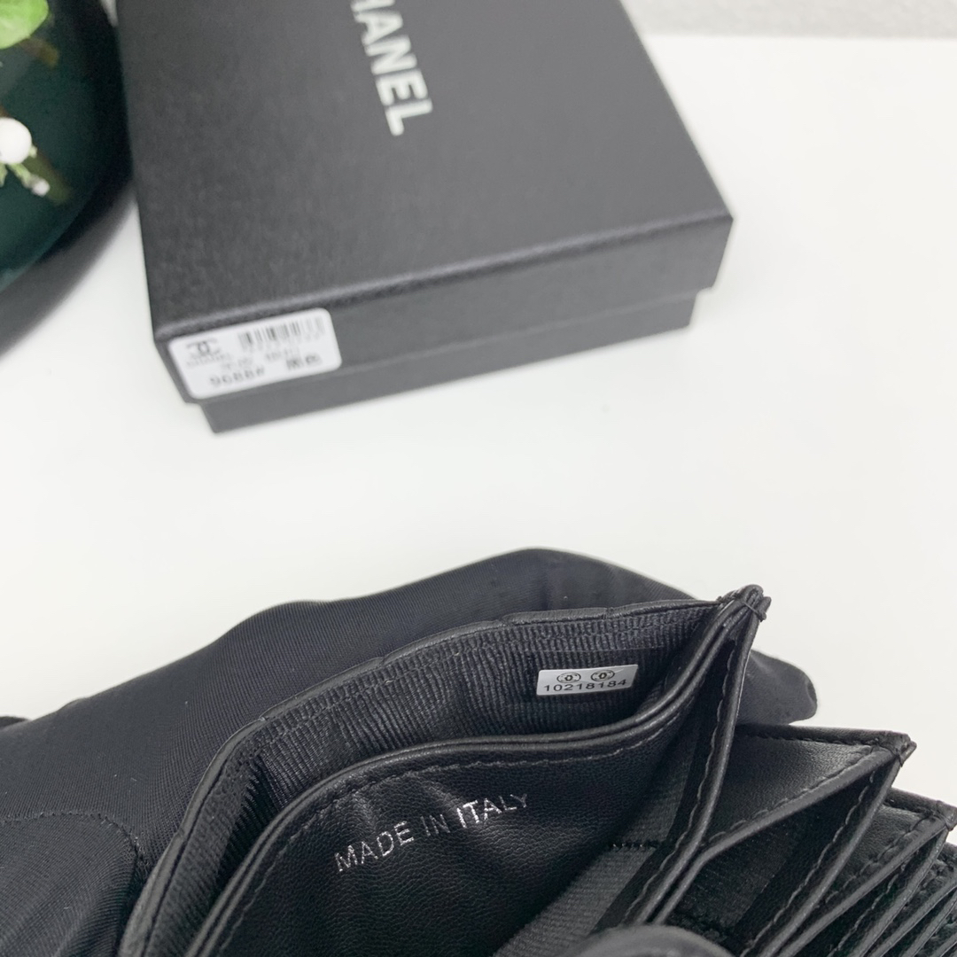 CHANEL AP1081 Large Quilted Goatskin Tri-Fold Wallet - Image 9