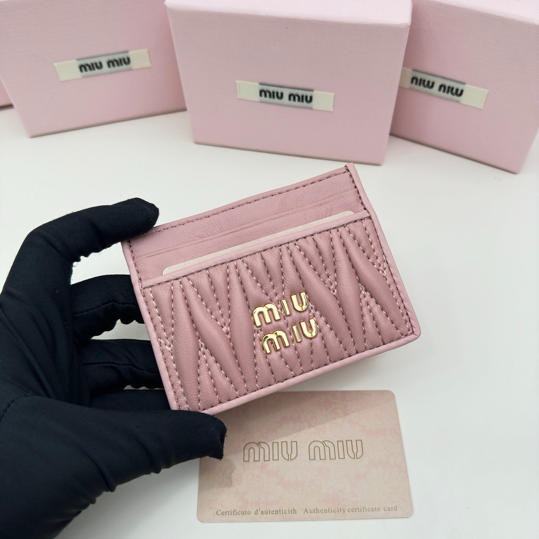 Miu Miu 3514 Leather Bag - Image 9