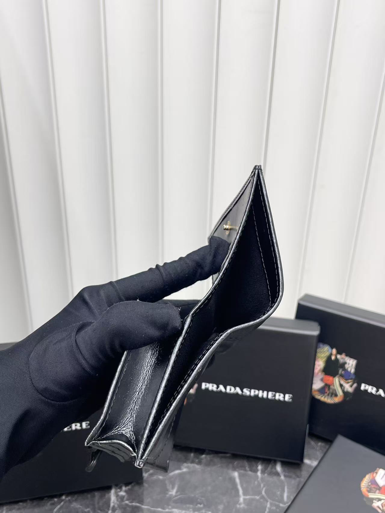 Prada Leather Wallet with Metal Triangle Logo and Zipper Closure - Image 9