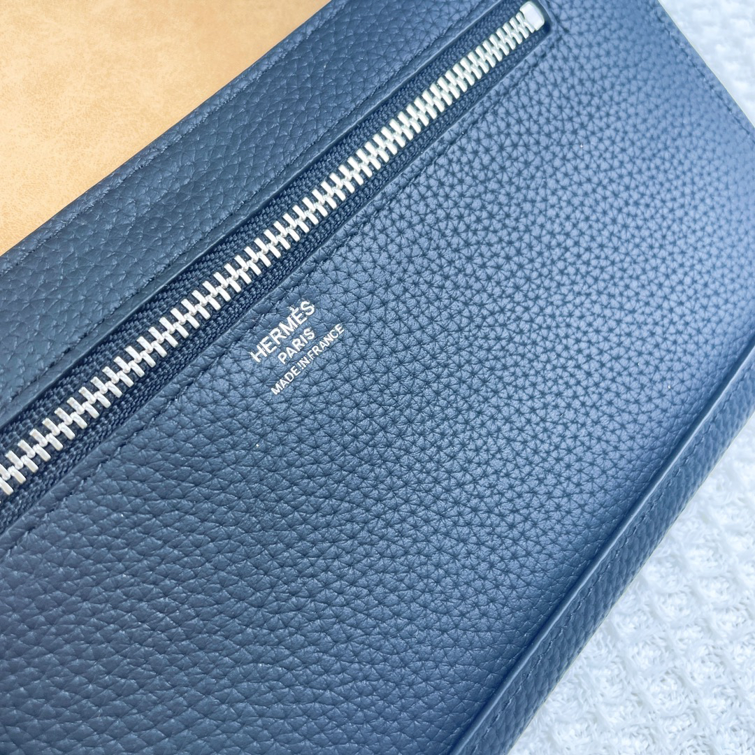 Hermes Silk'in Barenia Calfskin Wallet - Image 9