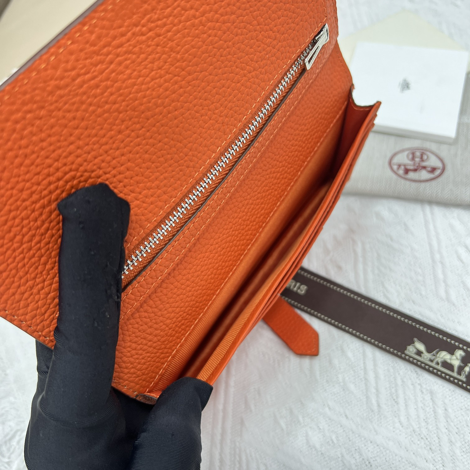 Hermes Leather Zipper Wallet - Image 9