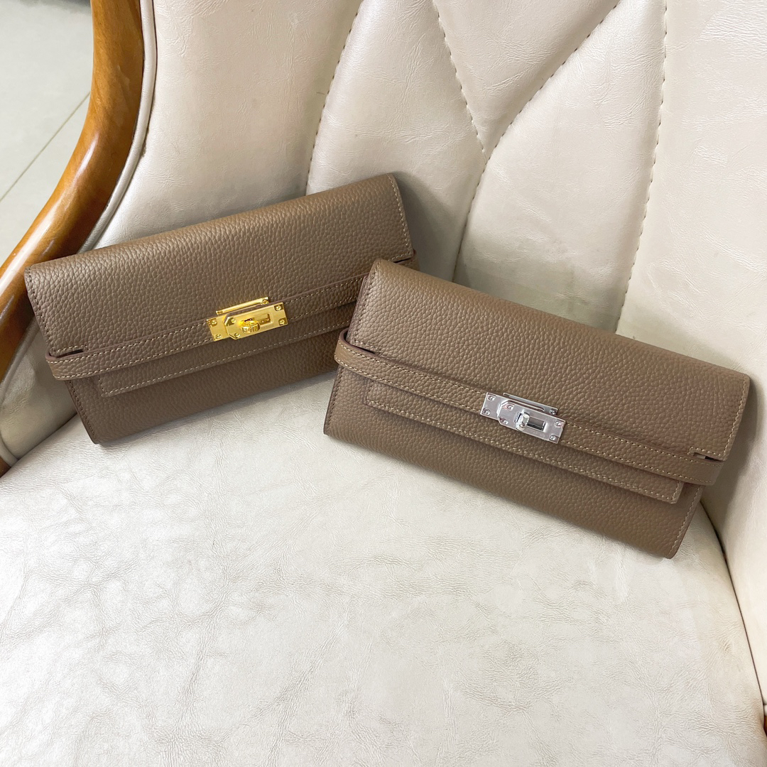 Hermès Kelly Long Wallet in Togo Leather - Image 9