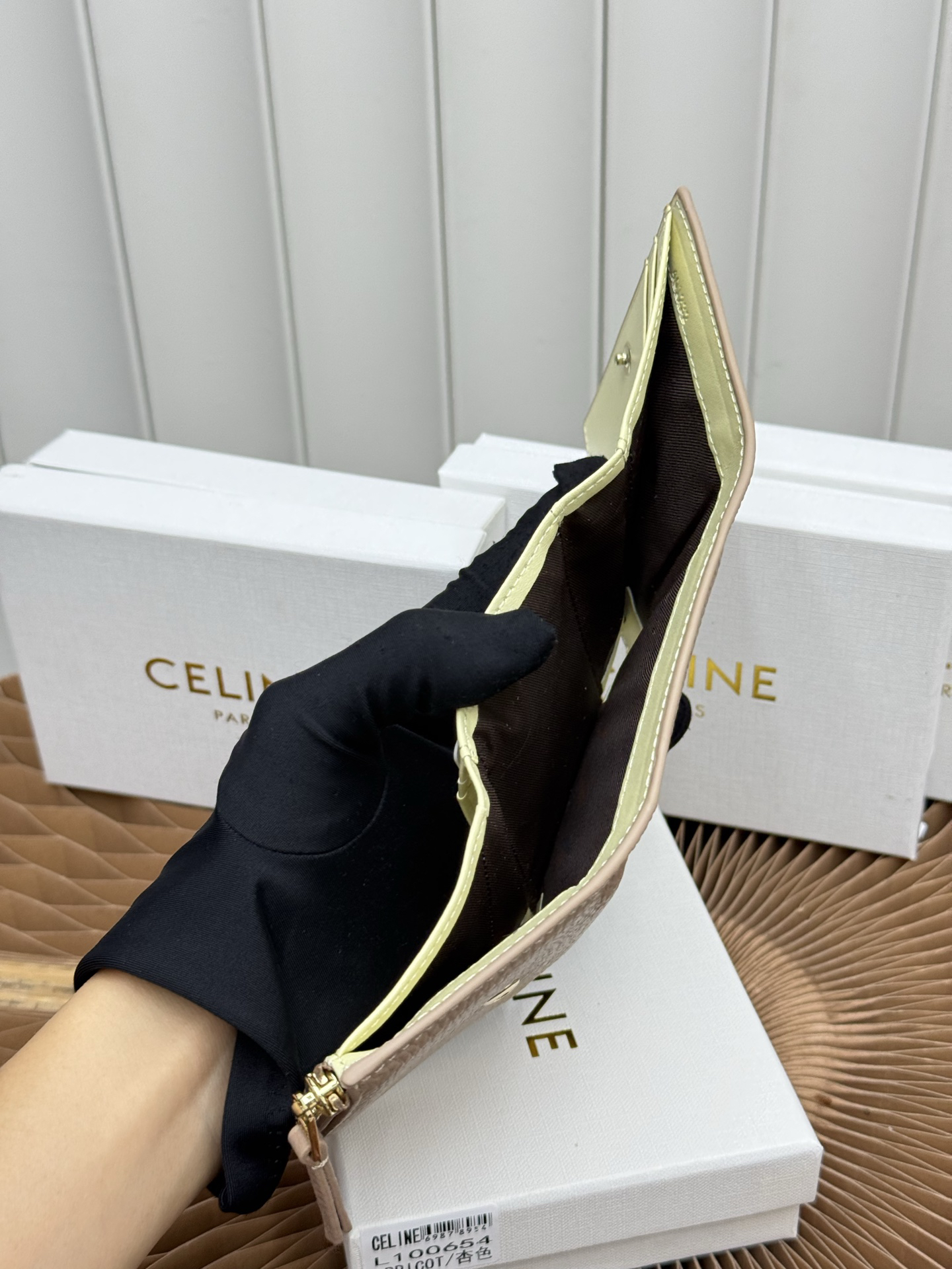CELINE Small Calfskin Wallet - Image 9