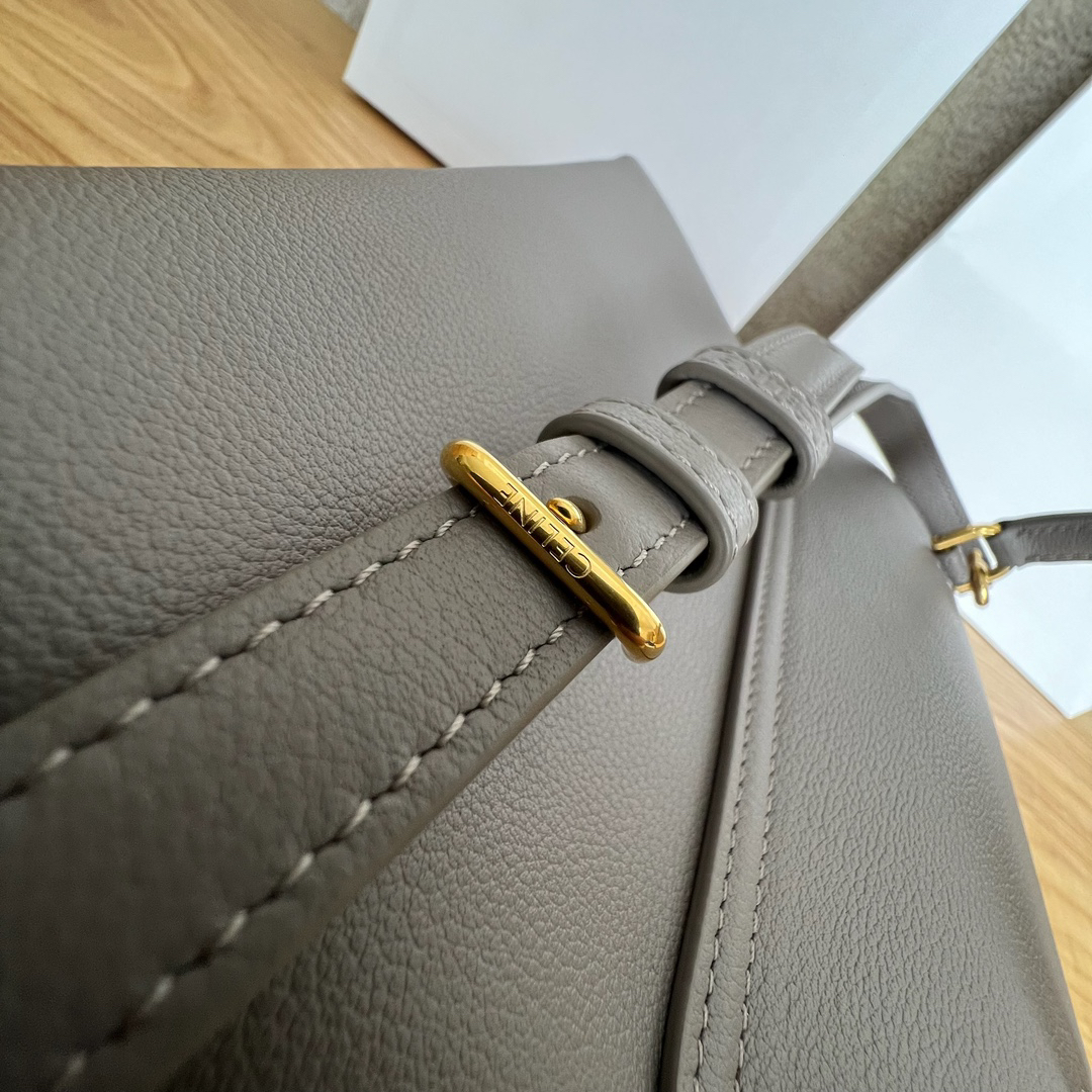NINO Medium Soft Leather Handbag - Image 9
