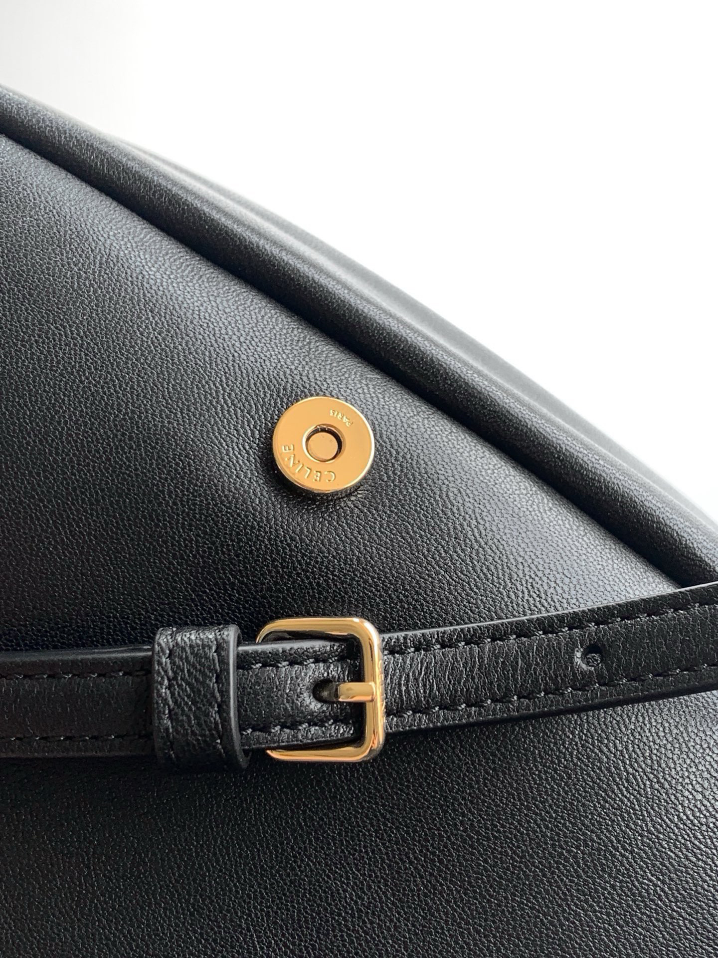 CE Halfmoon Small Handbag - Image 9