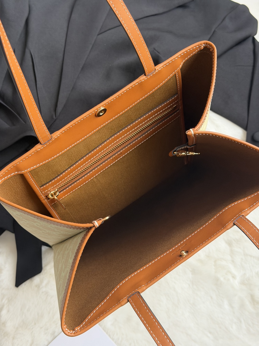 FLAT SHOER Logo-Print Lightweight Tote Bag - Image 9