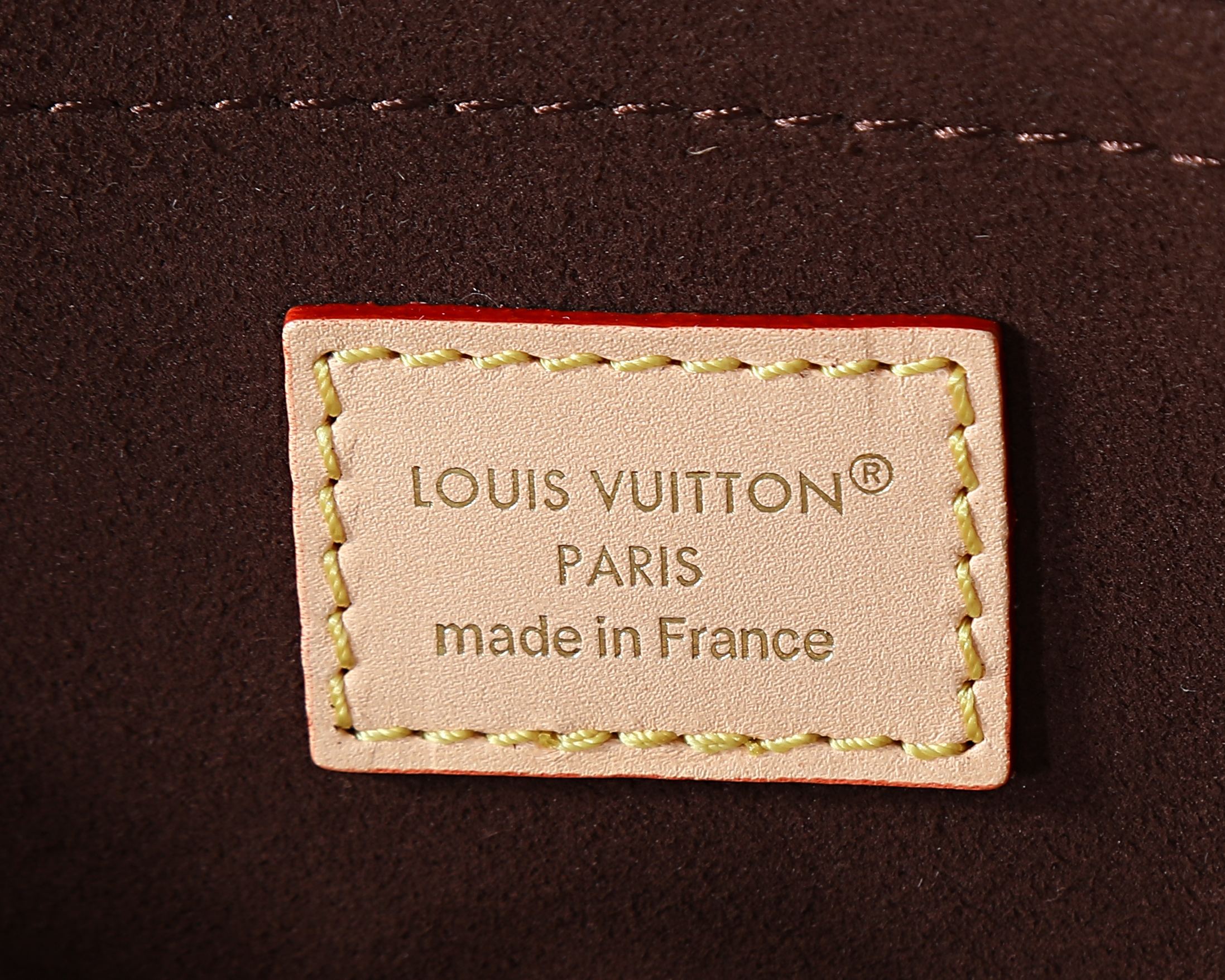 Squire East West Monogram Handbag - Image 9