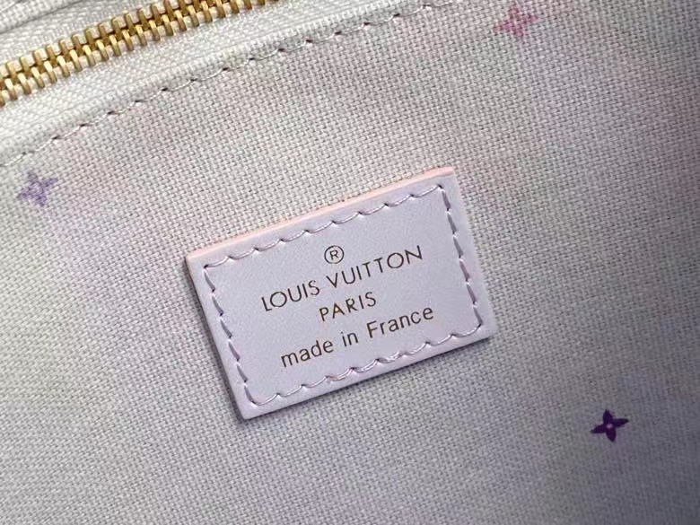 Louis Vuitton OnTheGo Small Monogram Gradient Tote Bag - Image 9
